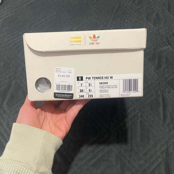 Adidas Tennis Hu - Pharrell Williams - Picture 2 of 4